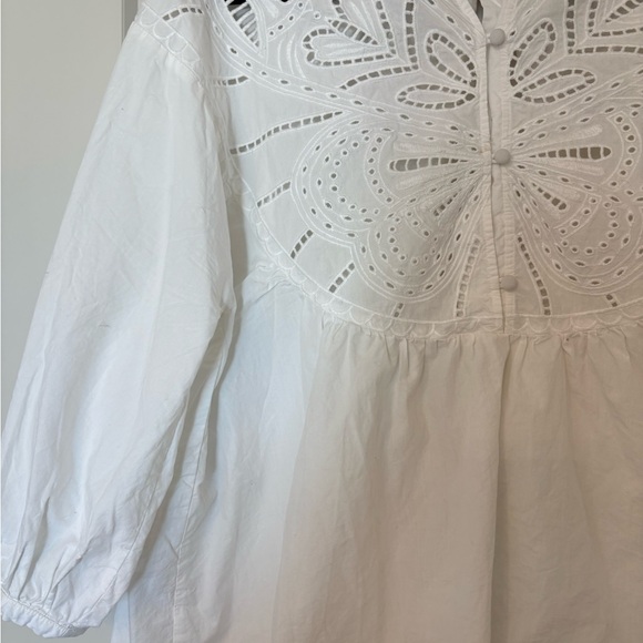 H&M White Eyelet Blouse - Picture 2 of 5